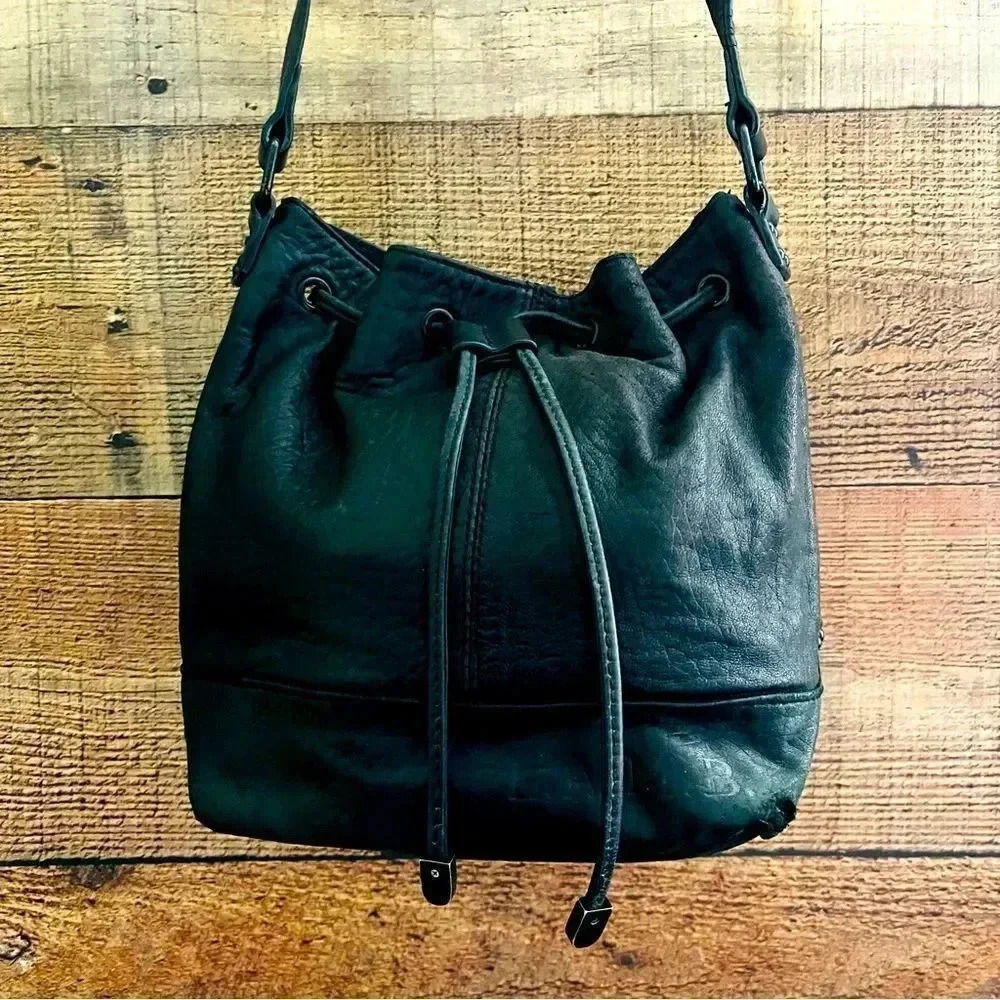 L.A.M.B. Gwen Stefani Rare Leather Drawstring Bucket Crossbody Bag - Picture 2 of 11
